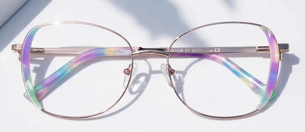 Mirja: Oval Iridescent/Purple Glasses
