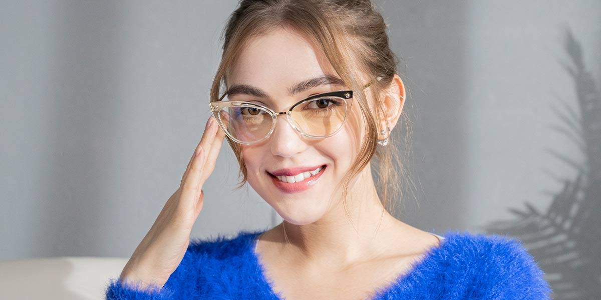 Transparent Caia - Cat eye Glasses