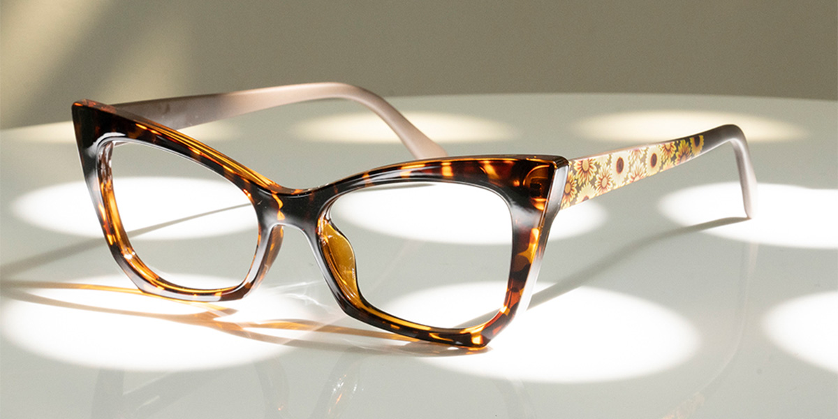 Tortoiseshell - Cat eye Glasses - Nancy