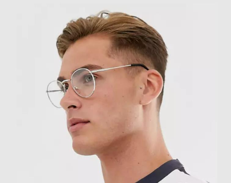 Are silver frame glasses in style?