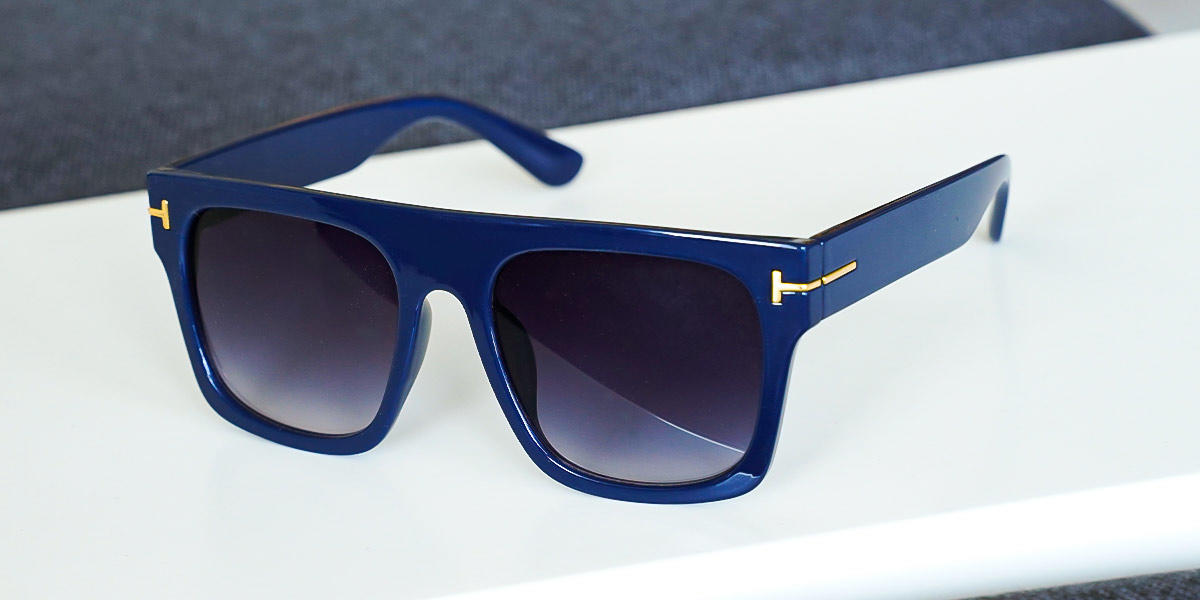 Dark Blue Gradual Grey Alaina - Square Sunglasses