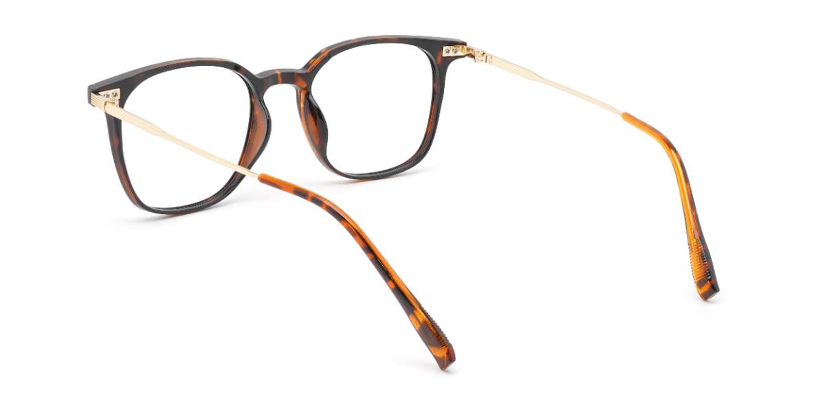 Tortoiseshell Hilda - Square Glasses