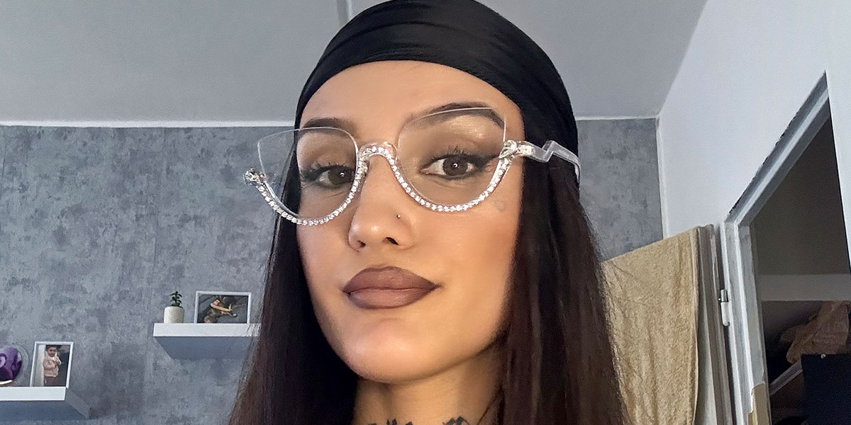Clear White Diamond Behati Glasses - Cat Eye Glasses