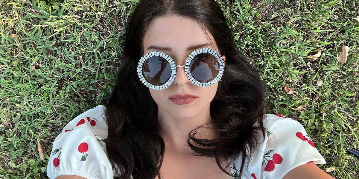 White Diamond Grey Sofia Glasses - Round Sunglasses