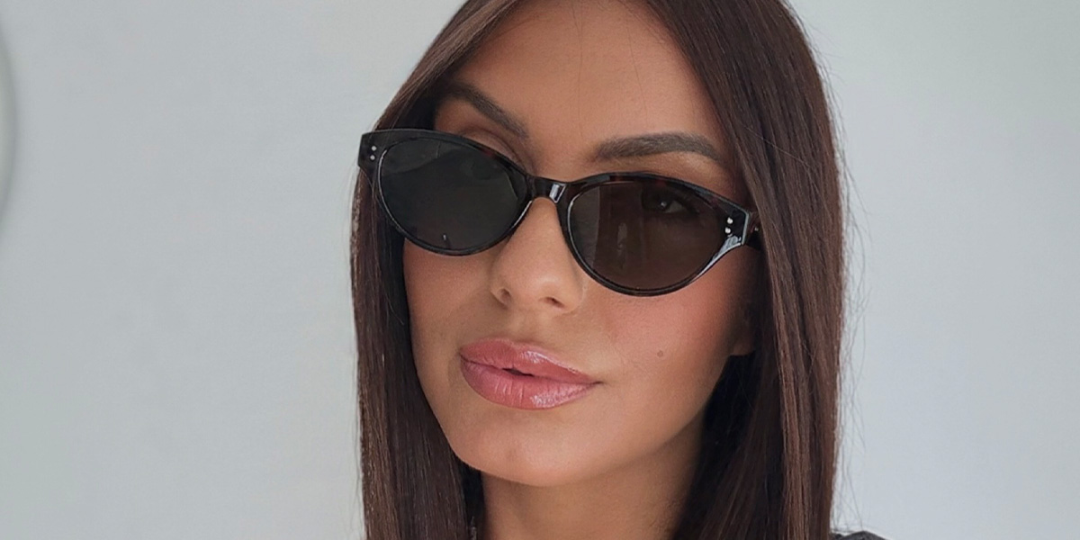 Tortoiseshell Grey Ignativs Glasses - Oval Sunglasses