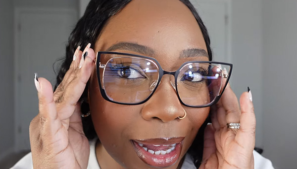 SERINITII WITHIN wearing Lensmart Yandi square gold frames, showcasing stylish & comfortable everyday glasses.


