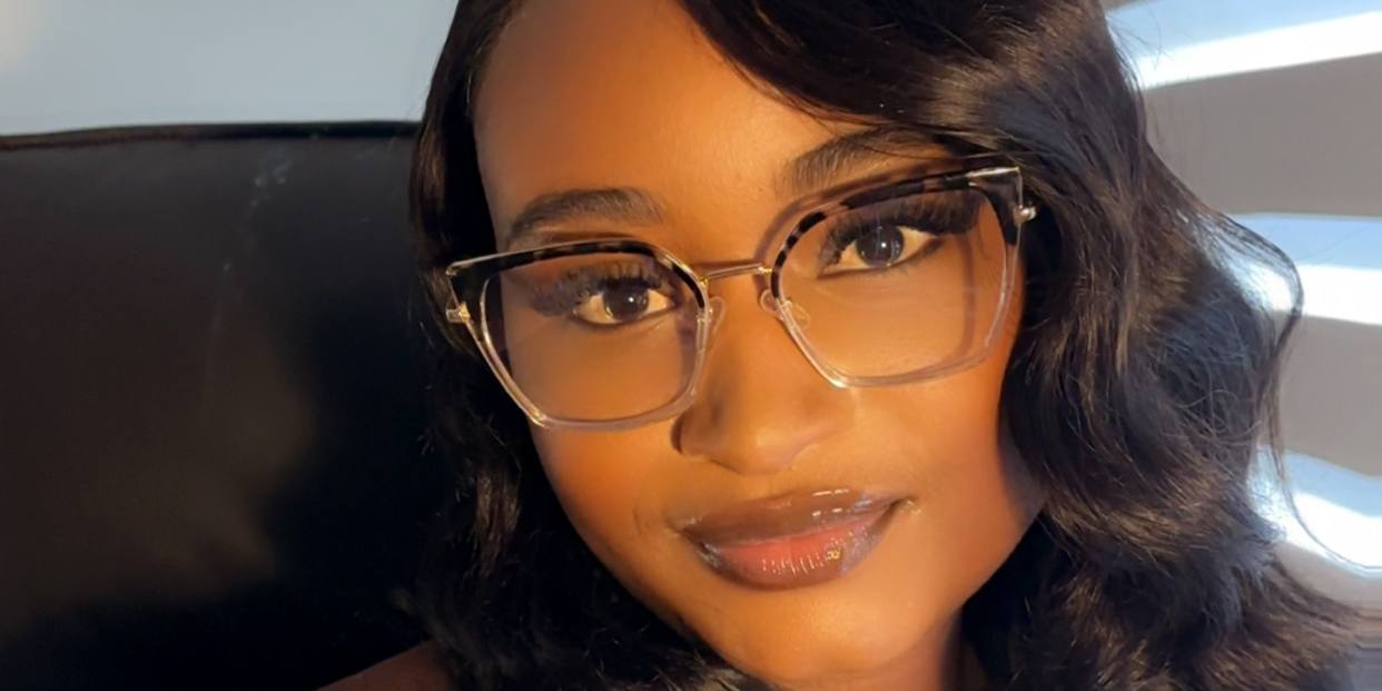 sötétbarna foltok Karley Szemüveg - Square Glasses