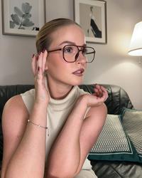 influencer image