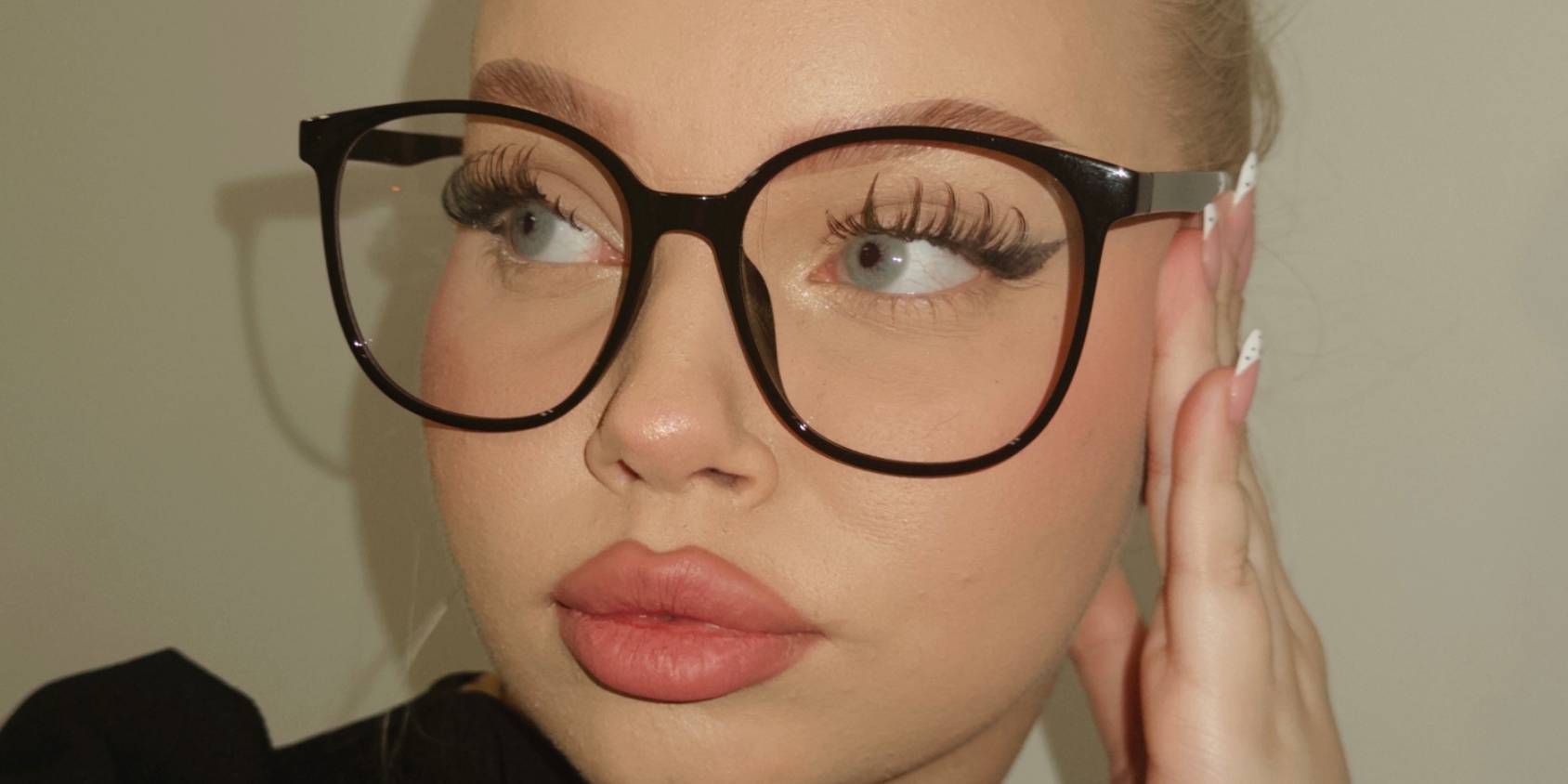 Black Marlin Glasses - Square Glasses