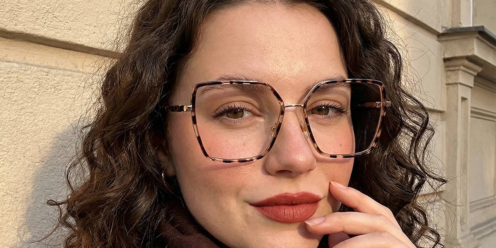 Carey Minda Gafas - Square Glasses