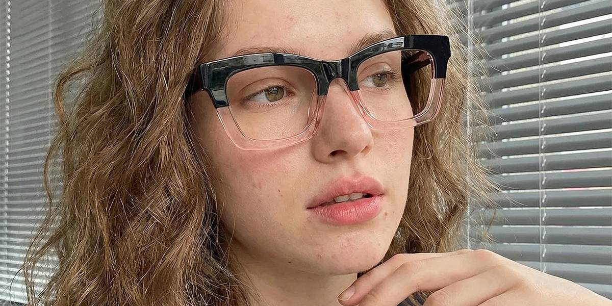 Black Light Pink Laelia Glasses - Cat Eye Glasses