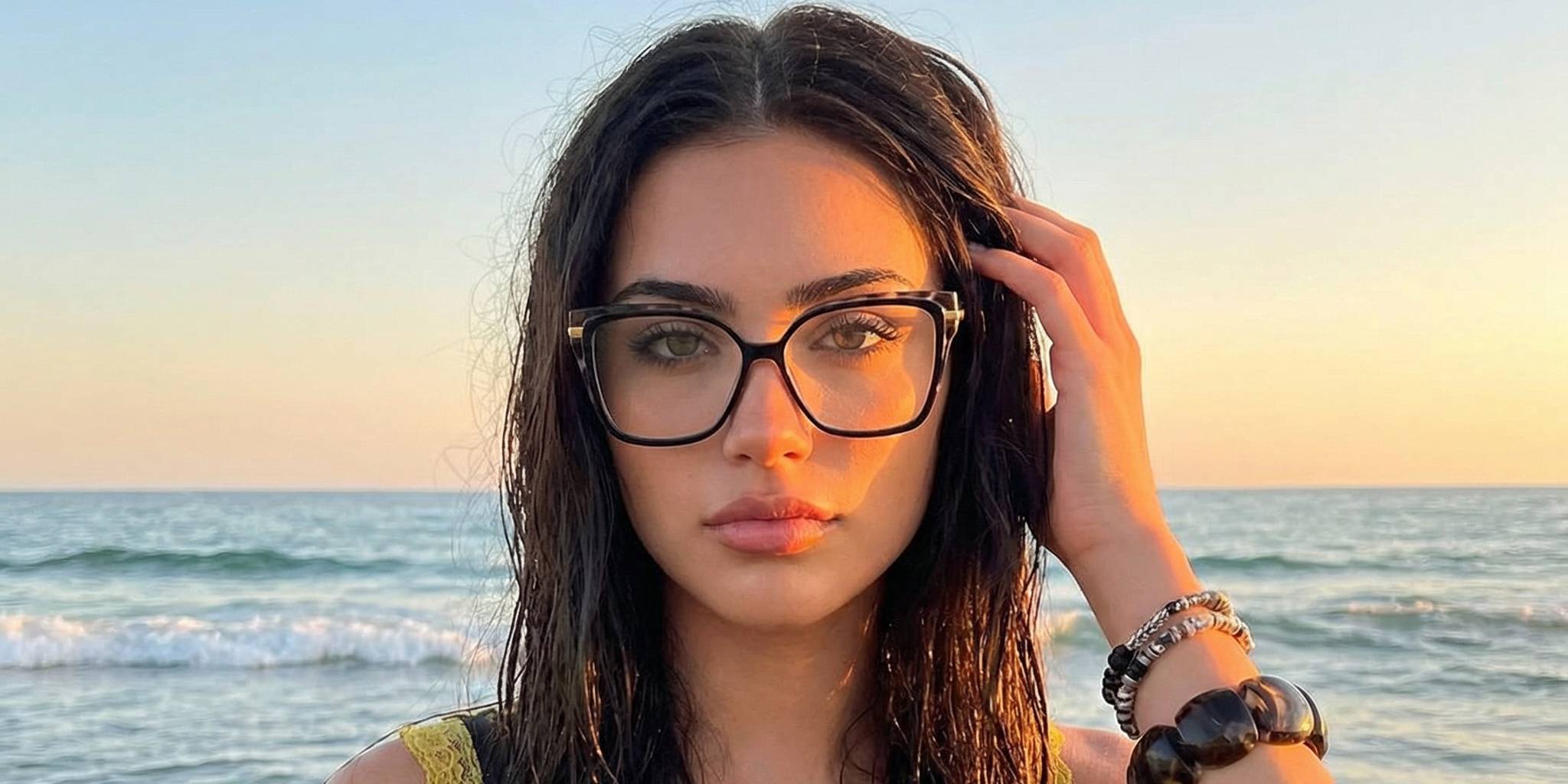 Black Brunette Spots Sarah Glasses - Square Glasses