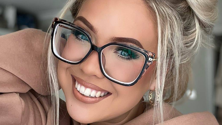 Best style glasses 2024 for oval face