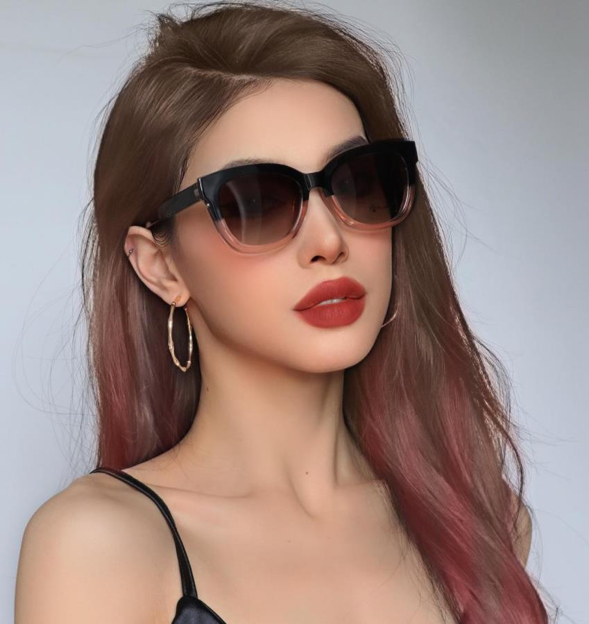 Malibu Sunglasses With Logo