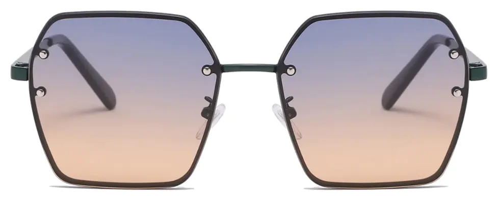 Lincoln: square sunglasses