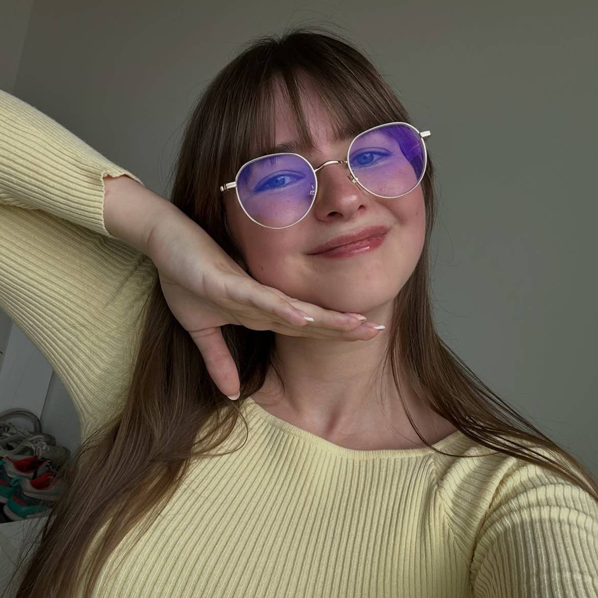 Gold Kenneth Glasses - Oval Glasses