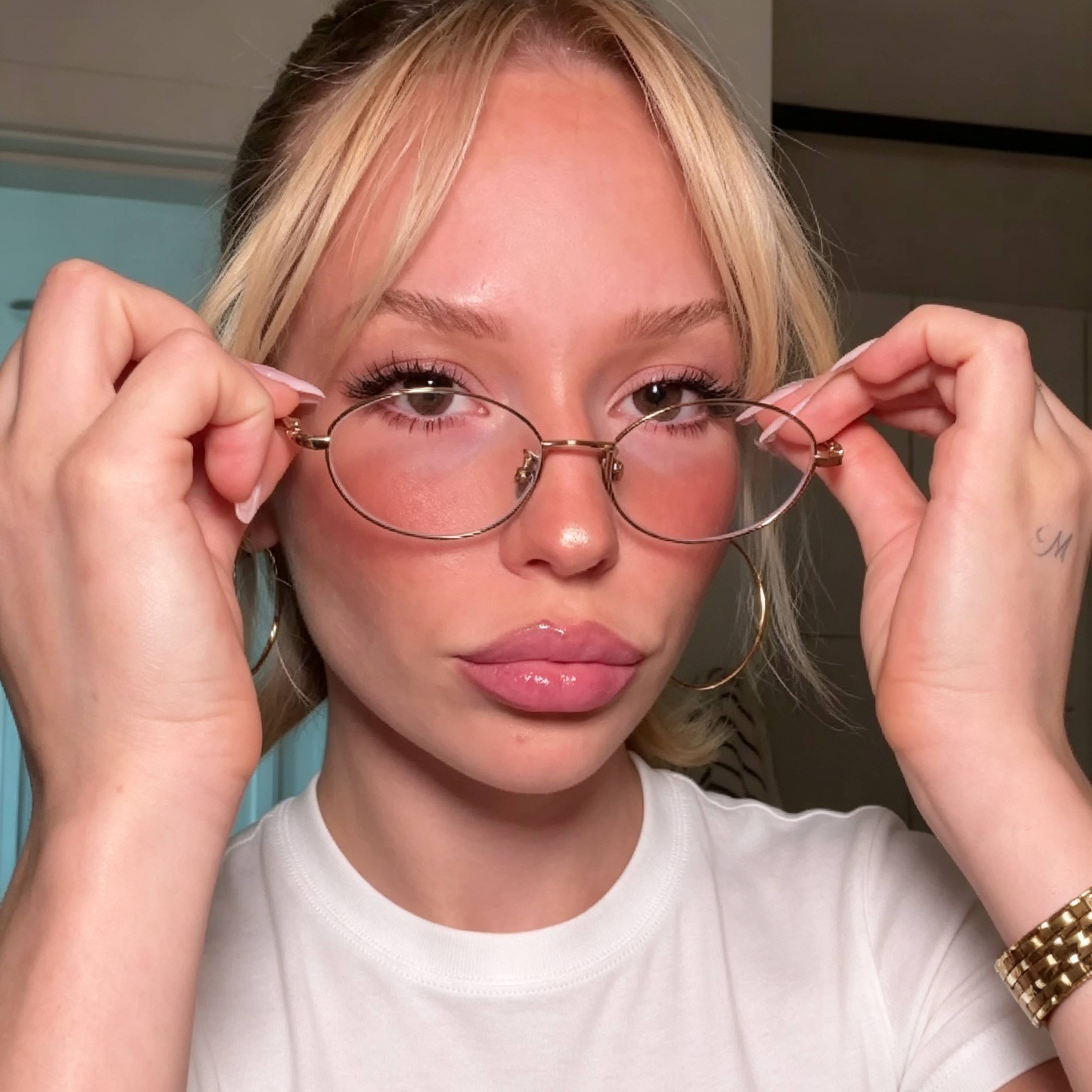 Gold Gabriele Glasses - Oval Glasses