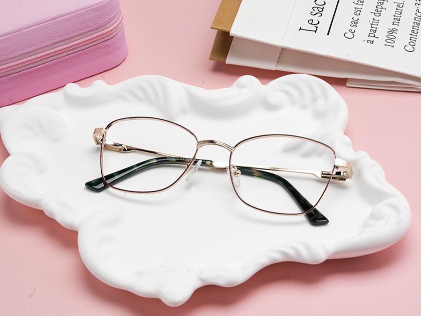 Esperanza Glasses