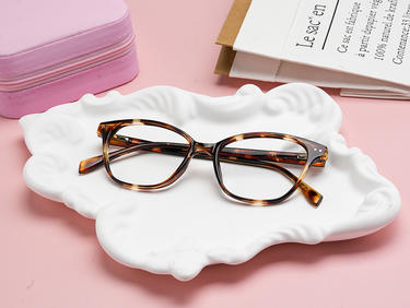 Caitlin Glasses