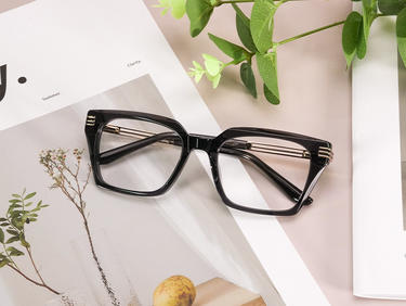 Joaquin Glasses