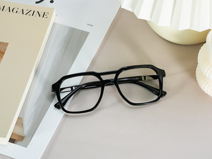 Waite Glasses