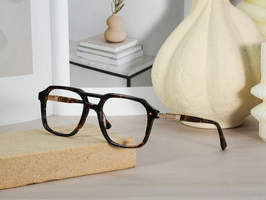 Waite Glasses