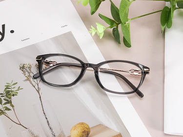 Beale Glasses